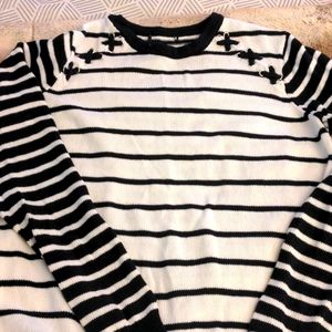 Nautical design, black & white stripe pullover sweater